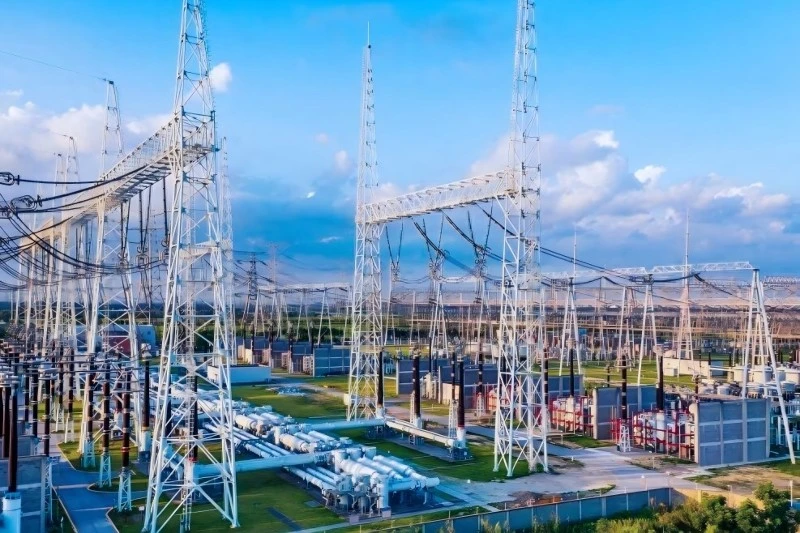 Why Does The Grid Use Power Transformers And Substations? Why Does The Grid Use Power Transformers And Substations?